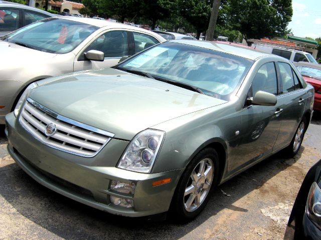 Cadillac STS 2005 photo 1