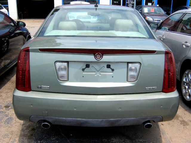 Cadillac STS 2005 photo 6