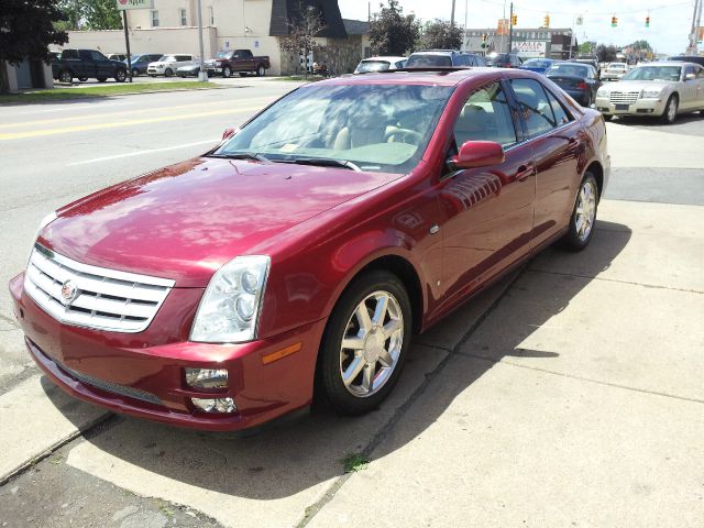 Cadillac STS 2006 photo 12