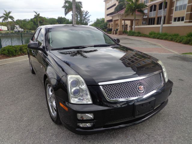 Cadillac STS 2006 photo 39