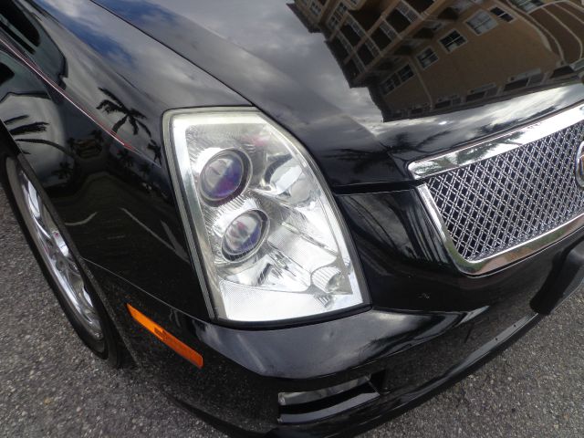 Cadillac STS 2006 photo 41