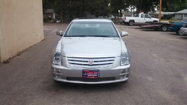 Cadillac STS 2006 photo 1