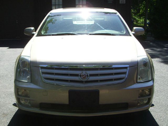 Cadillac STS 2006 photo 6