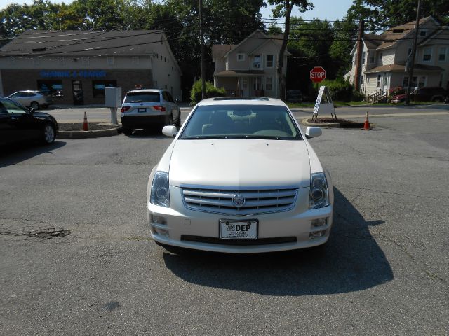 Cadillac STS 2006 photo 7