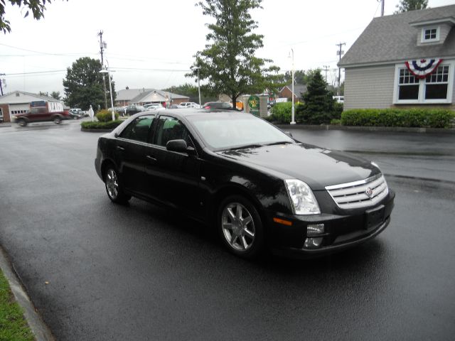 Cadillac STS 2006 photo 4