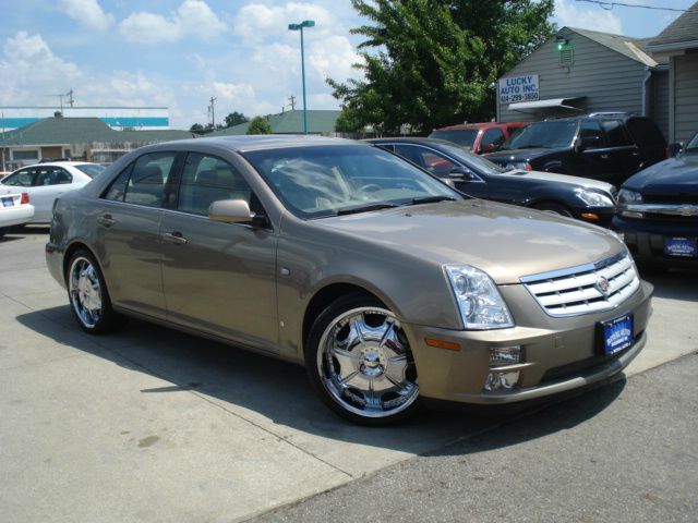 Cadillac STS 2006 photo 1