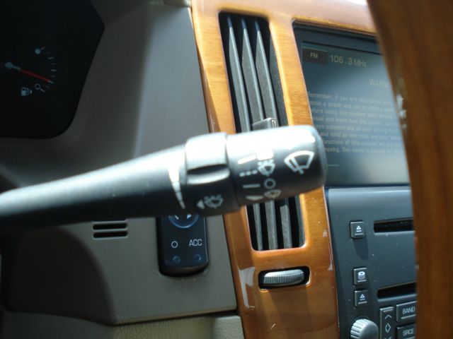 Cadillac STS 2006 photo 22