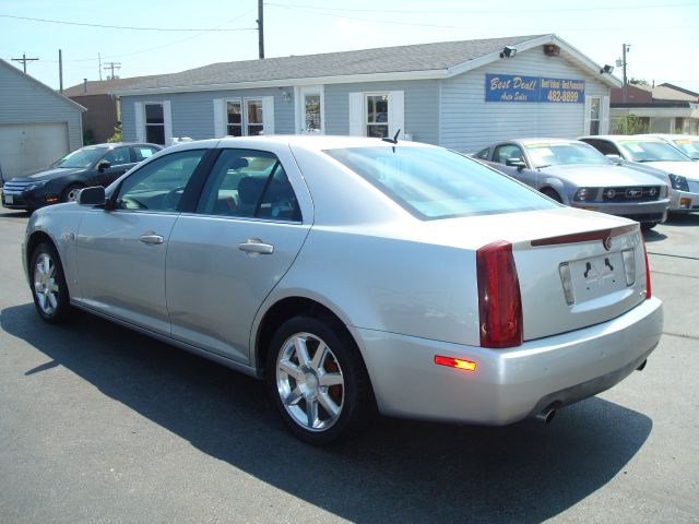 Cadillac STS 2006 photo 22