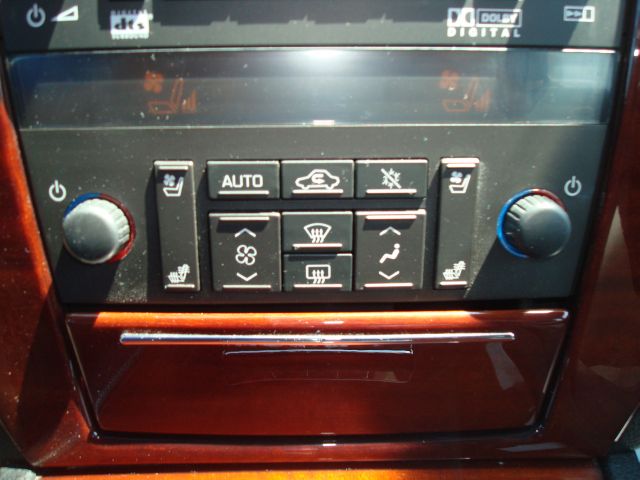 Cadillac STS 2006 photo 8