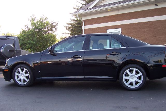 Cadillac STS 2006 photo 3