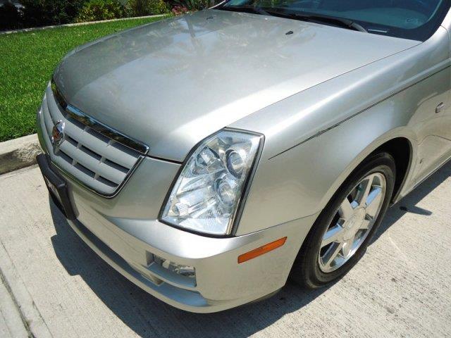 Cadillac STS 2006 photo 10