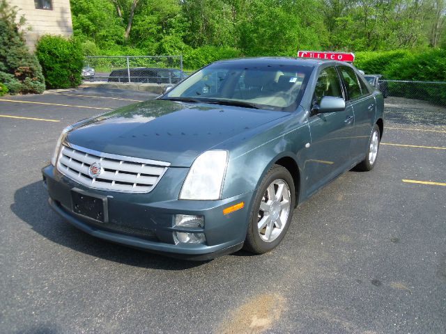 Cadillac STS 2006 photo 1