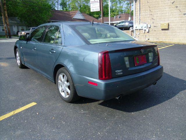 Cadillac STS 2006 photo 7