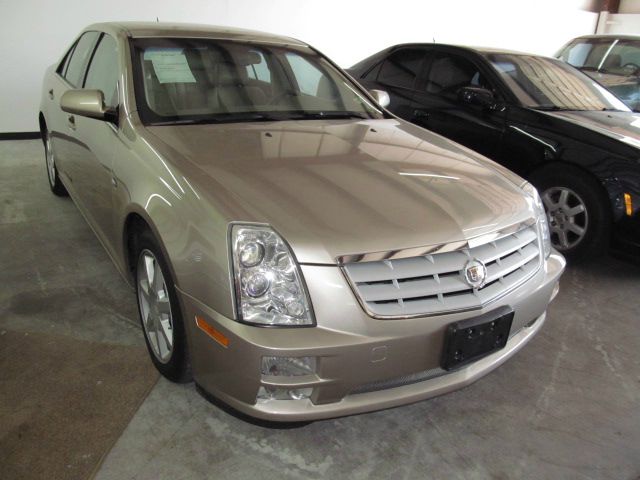 Cadillac STS 2006 photo 1