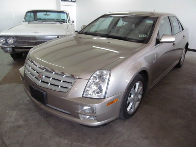 Cadillac STS 2006 photo 3