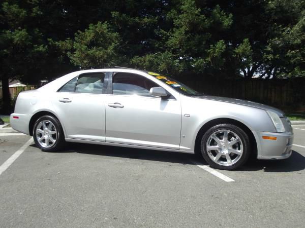 Cadillac STS 2006 photo 3