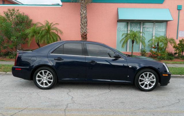 Cadillac STS 2007 photo 23