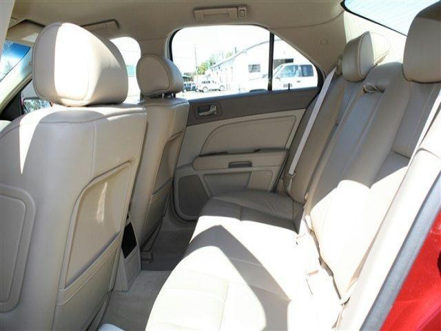 Cadillac STS 2007 photo 3