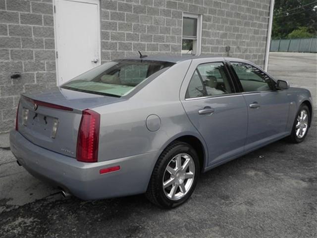 Cadillac STS 2007 photo 1