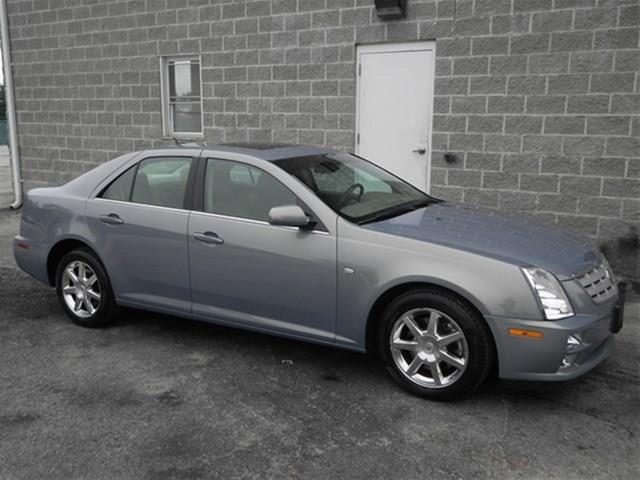 Cadillac STS 2007 photo 4