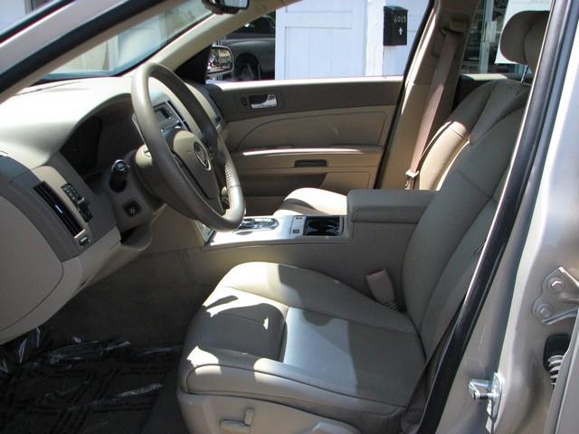 Cadillac STS 2007 photo 21