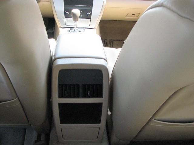 Cadillac STS 2007 photo 33