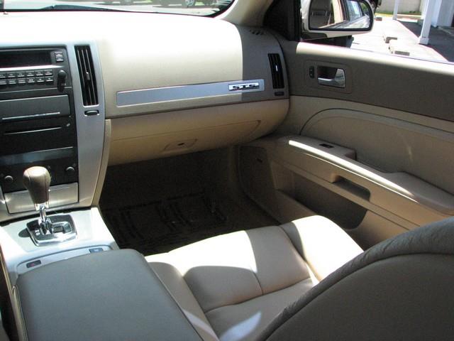 Cadillac STS 2007 photo 5