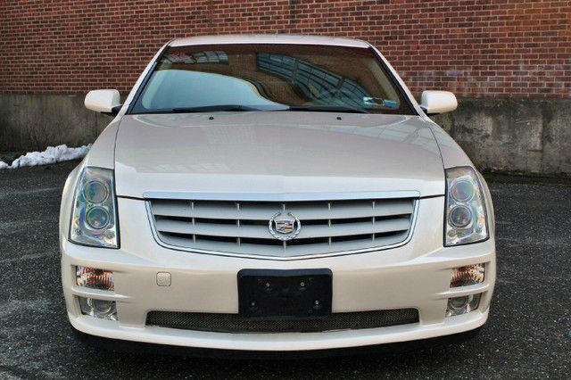 Cadillac STS 2007 photo 4