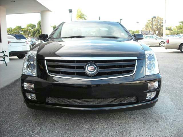 Cadillac STS 2007 photo 1