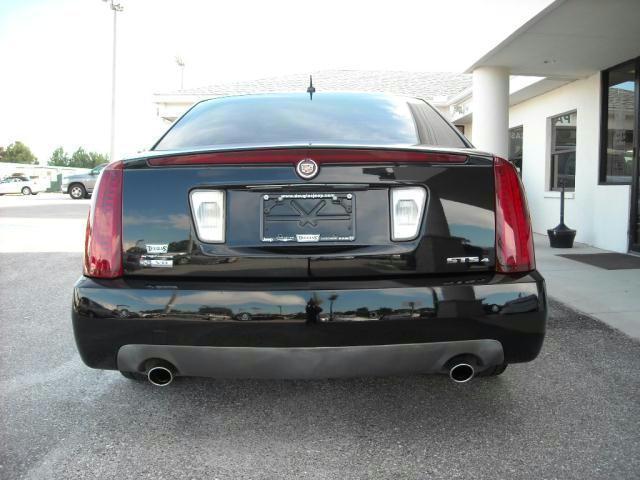 Cadillac STS 2007 photo 5