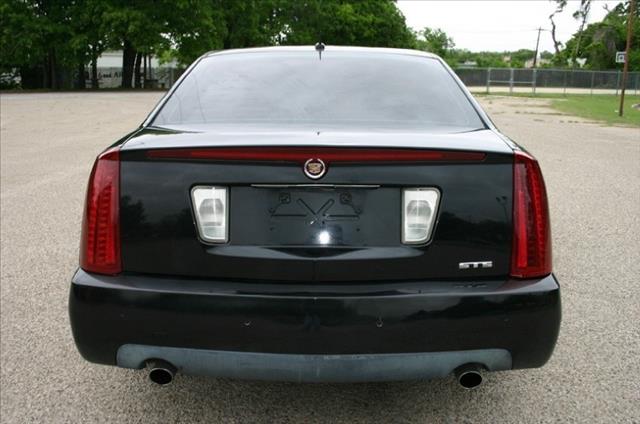 Cadillac STS 2007 photo 16