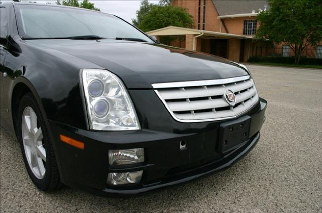 Cadillac STS 2007 photo 25