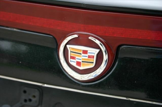 Cadillac STS 2007 photo 33