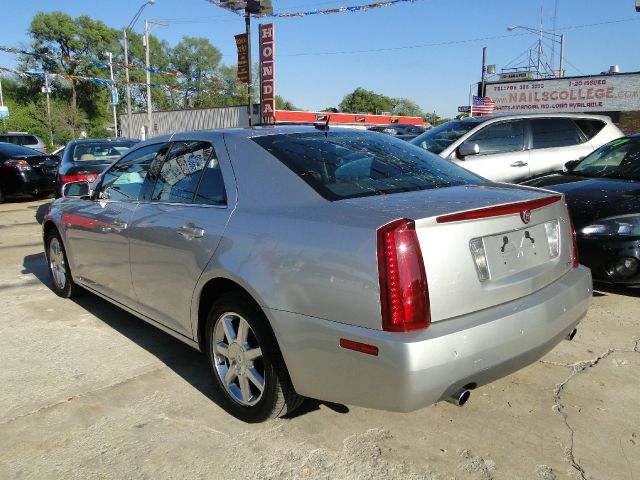 Cadillac STS R25 Sedan