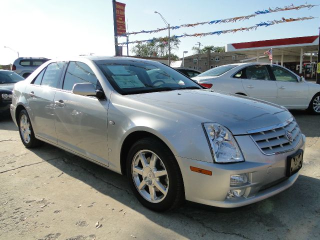 Cadillac STS 2007 photo 2