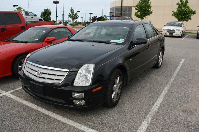 Cadillac STS Touring / AWD Sedan