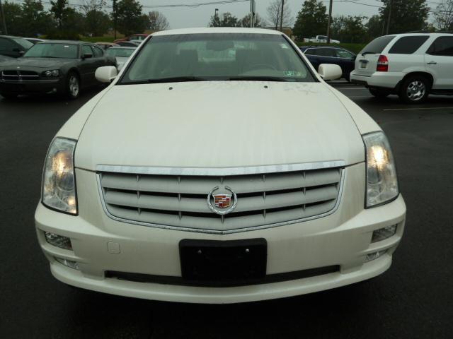 Cadillac STS 2007 photo 2