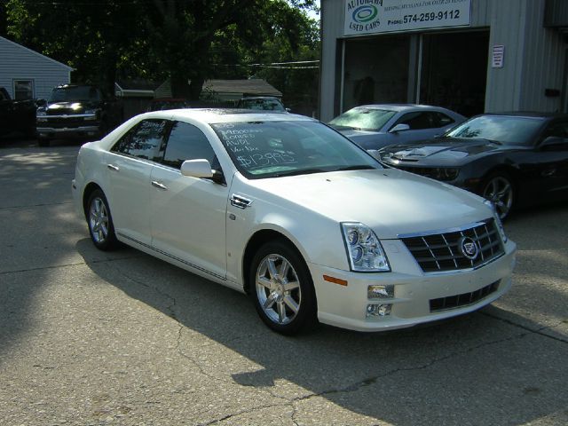 Cadillac STS 2008 photo 1