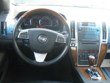 Cadillac STS 2008 photo 1