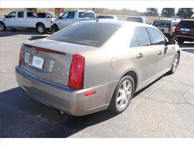 Cadillac STS 2008 photo 3