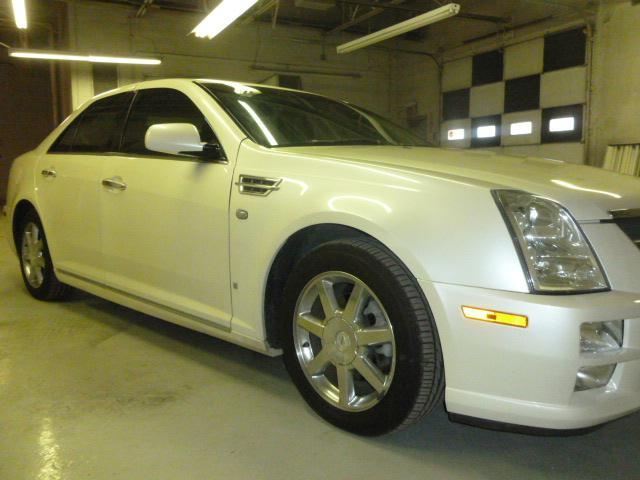 Cadillac STS 2008 photo 5