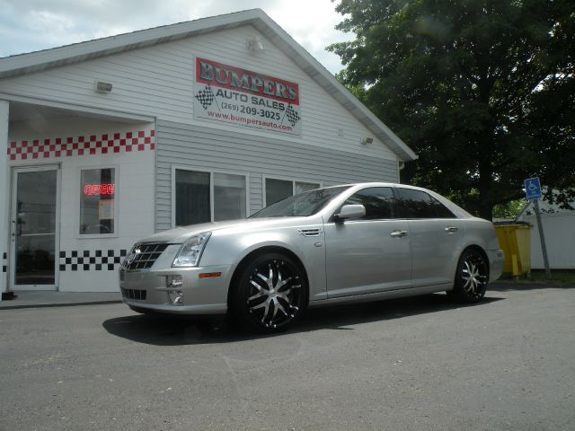 Cadillac STS 2008 photo 4