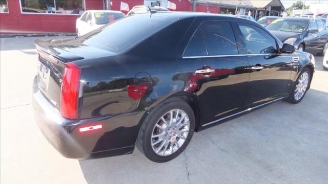 Cadillac STS 2008 photo 1