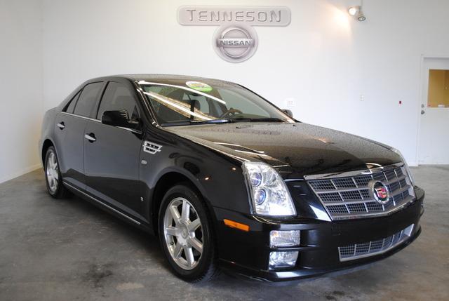 Cadillac STS 2008 photo 2