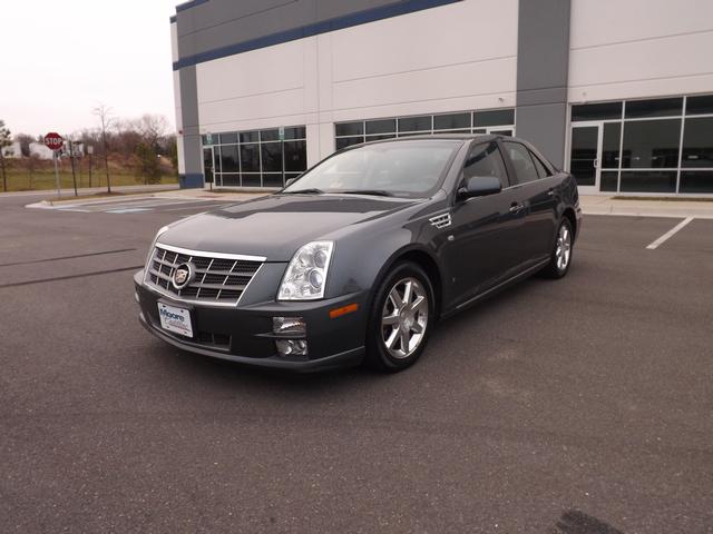 Cadillac STS 2008 photo 2