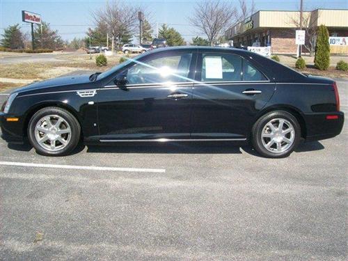 Cadillac STS 2009 photo 4