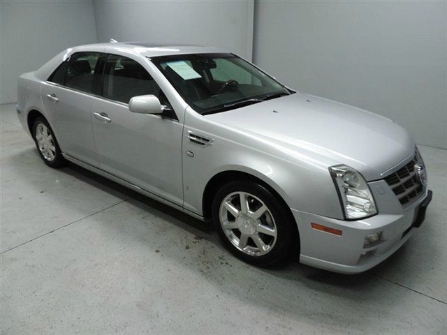 Cadillac STS 2009 photo 3