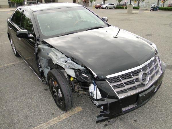 Cadillac STS 2009 photo 4