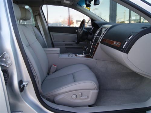 Cadillac STS 2009 photo 1