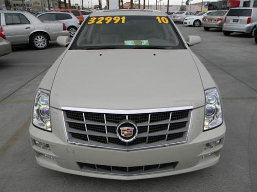 Cadillac STS 2010 photo 2